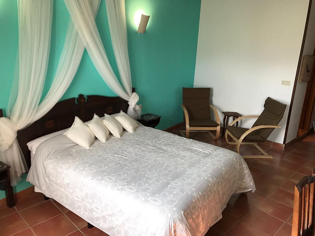 Hospederia Virgen De La Fuente Hotel Peñarroya de Tastavins Eksteriør billede