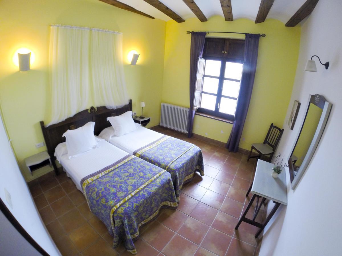 Hospederia Virgen De La Fuente Hotel Peñarroya de Tastavins Eksteriør billede